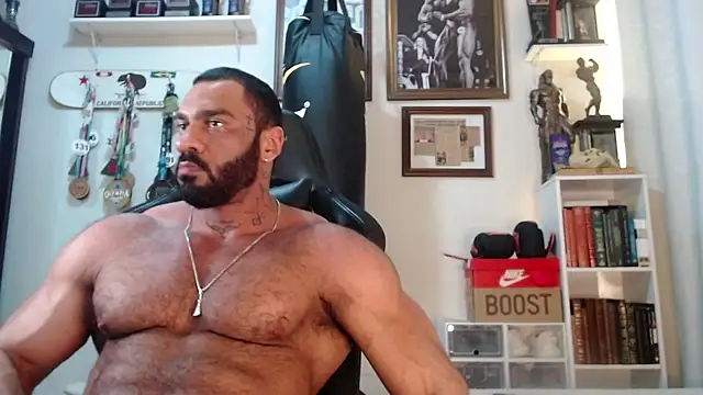 Snapshot of henryhadesflirt chatting on April 2026 08:03:01 PM henryhadesflirt online show from April 2026 08:03:01 PM