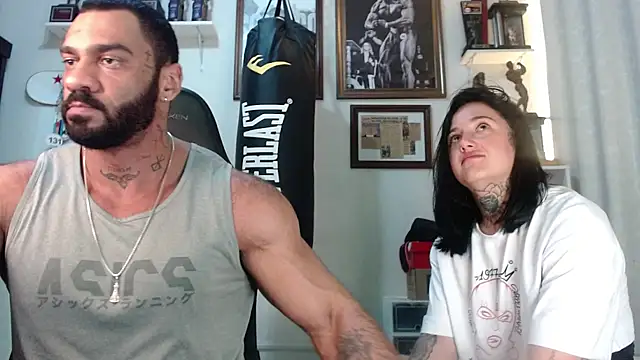 Snapshot of henryhadesflirt chatting on April 2026 10:04:01 PM henryhadesflirt online show from April 2026 10:04:01 PM