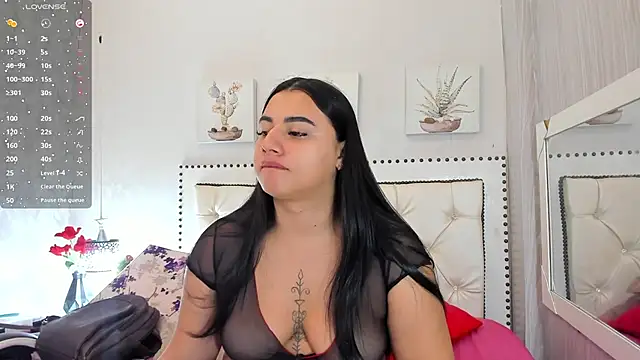 Snapshot of _jade_01 chatting on June 2026 01:45:02 PM jade 01 online show from June 2026 01:45:02 PM
