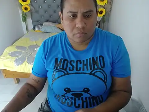 hotlesby valery online show from February 2026 08:05:02 PM