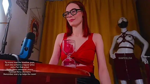 Giantess Eva online show from November 2025 06:18:01 PM