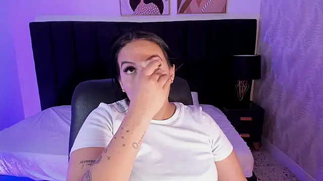 camiladuke7 online show from December 2025 07:43:02 PM