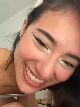 Snapshot of Rouse_Monroe chatting on March 2026 02:10:01 PM Rouse Monroe online show from March 2026 02:10:01 PM