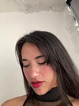 Snapshot of Rouse_Monroe chatting on March 2026 02:20:02 PM Rouse Monroe online show from March 2026 02:20:02 PM