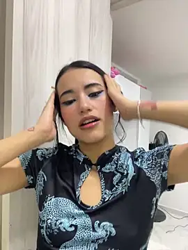 Snapshot of Rouse_Monroe chatting on April 2026 07:45:01 AM Rouse Monroe online show from April 2026 07:45:01 AM