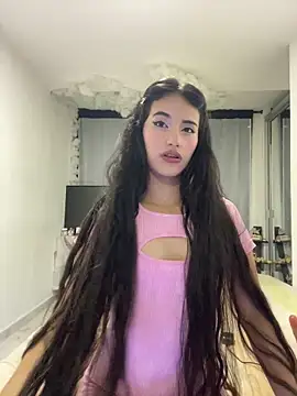 Snapshot of Rouse_Monroe chatting on April 2026 02:39:01 AM Rouse Monroe online show from April 2026 02:39:01 AM