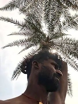 Snapshot of kkshan0923 chatting on April 2026 05:52:01 AM kkshan0923 online show from April 2026 05:52:01 AM