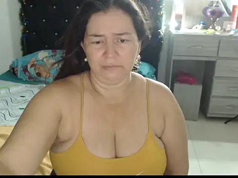 Snapshot of nataboobs chatting on December 2025 09:19:02 PM nataboobs online show from December 2025 09:19:02 PM