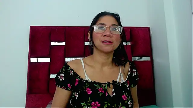 Snapshot of PamelaCruzThxl chatting on October 2025 12:23:02 PM PamelaCruzThxl online show from October 2025 12:23:02 PM