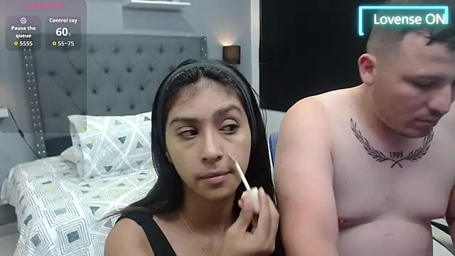 Snapshot of scarlett_and_justin chatting on September 2025 03:10:01 AM scarlett and justin online show from September 2025 03:10:01 AM