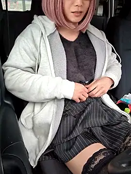 Snapshot of takusaki223 chatting on March 2026 02:17:02 AM takusaki223 online show from March 2026 02:17:02 AM