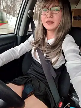 Snapshot of takusaki223 chatting on March 2026 01:42:02 AM takusaki223 online show from March 2026 01:42:02 AM