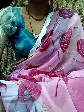 PRACHI-743 online show from November 2025 01:16:02 AM