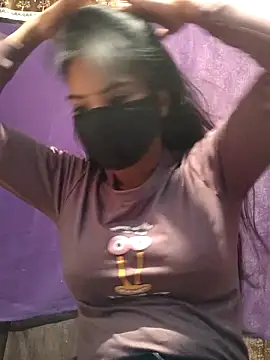 PRACHI-743 online show from February 2026 01:13:02 AM