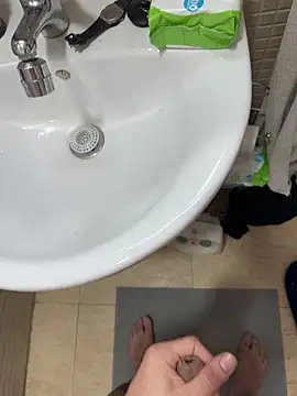 Snapshot of tusmuertos420 chatting on November 2025 07:12:01 PM tusmuertos420 online show from November 2025 07:12:01 PM