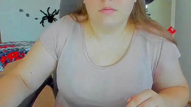 Snapshot of Liza-Mendez chatting on October 2025 06:06:02 AM Liza-Mendez online show from October 2025 06:06:02 AM