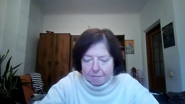 Violet Pulse online show from October 2025 11:58:02 AM