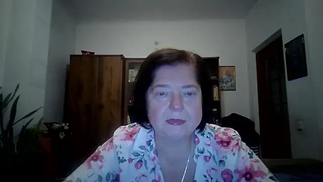 Violet Pulse online show from December 2025 02:04:01 PM