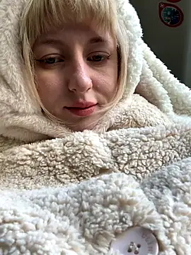 RonnieKiss online show from October 2025 05:32:02 AM