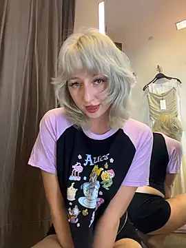 Snapshot of RonnieKiss chatting on March 2026 01:38:01 PM RonnieKiss online show from March 2026 01:38:01 PM