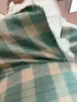 Snapshot of RonnieKiss chatting on March 2026 07:53:01 AM RonnieKiss online show from March 2026 07:53:01 AM