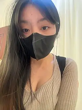 Snapshot of AZ37866 chatting on January 2026 03:43:02 AM AZ37866 online show from January 2026 03:43:02 AM