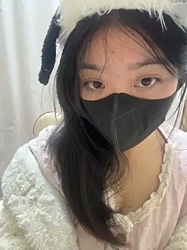 Snapshot of AZ37866 chatting on February 2026 01:04:01 PM AZ37866 online show from February 2026 01:04:01 PM