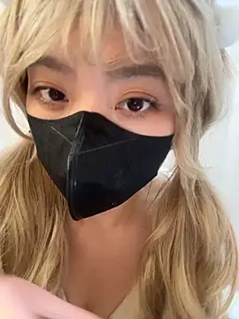 Snapshot of AZ37866 chatting on February 2026 07:13:02 AM AZ37866 online show from February 2026 07:13:02 AM