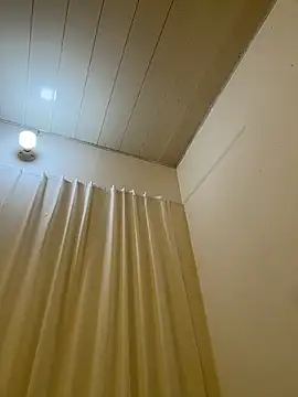 Snapshot of AZ37866 chatting on March 2026 04:07:02 AM AZ37866 online show from March 2026 04:07:02 AM