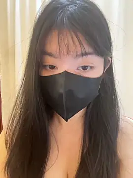 Snapshot of AZ37866 chatting on April 2026 04:51:01 AM AZ37866 online show from April 2026 04:51:01 AM