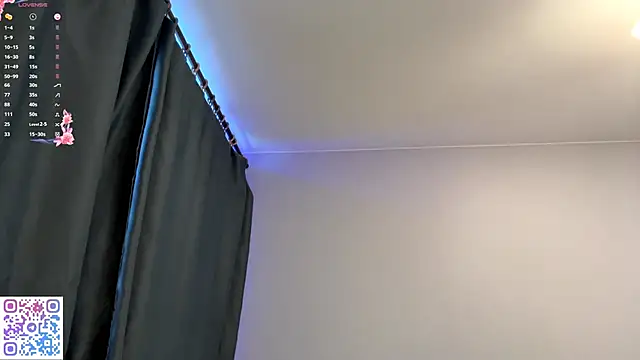 Snapshot of TanekaBoitel chatting on October 2025 11:12:02 AM TanekaBoitel online show from October 2025 11:12:02 AM