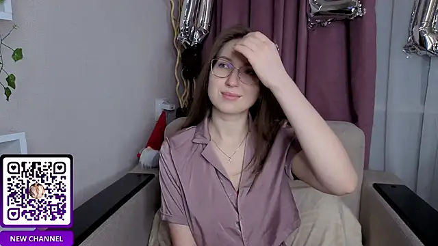 DaliaRadtke online show from March 2026 06:15:02 PM