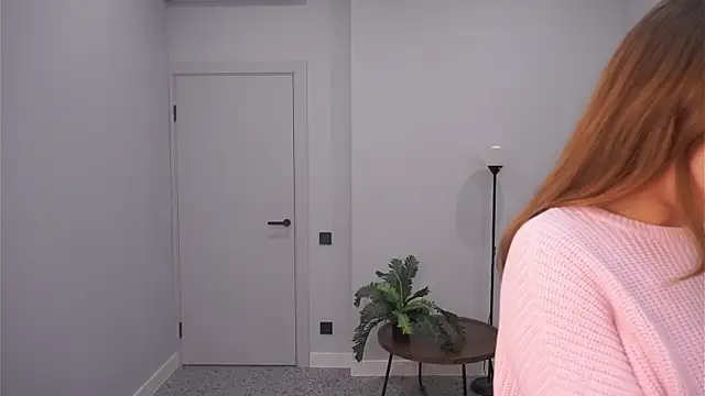 AdrianaCoenen online show from September 2025 06:13:01 PM