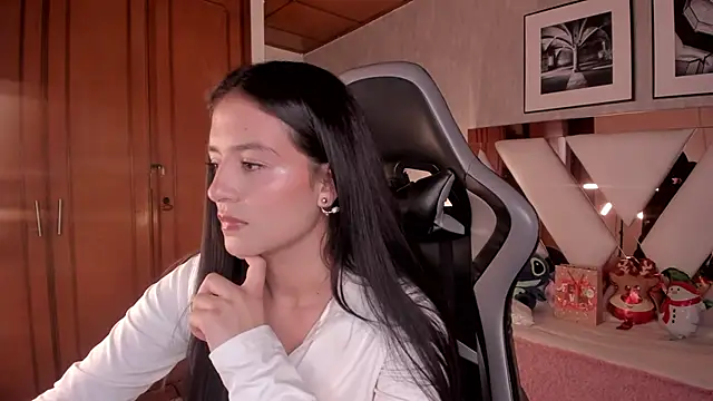 Snapshot of HaathorX chatting on December 2025 10:14:01 PM HaathorX online show from December 2025 10:14:01 PM