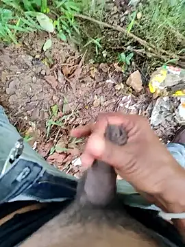 DICKLANKA online show from December 2025 05:03:02 AM