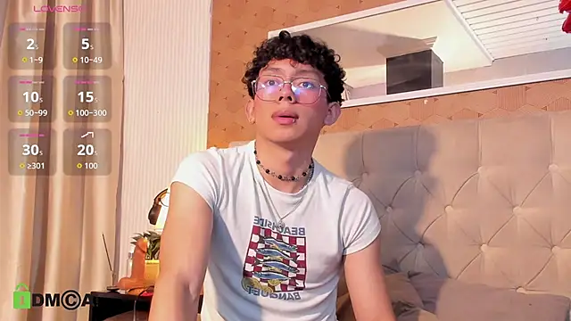 liam twiink online show from February 2026 03:18:02 AM