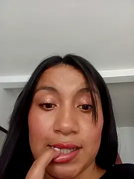 Snapshot of EllaCute_Young chatting on September 2025 05:04:02 PM EllaCute Young online show from September 2025 05:04:02 PM