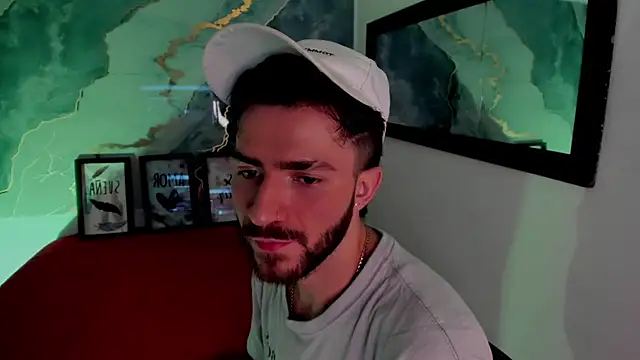 bastian12   online show from October 2025 03:35:01 AM