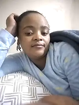 Snapshot of Bubblydollxx chatting on September 2025 07:52:02 PM Bubblydollxx online show from September 2025 07:52:02 PM