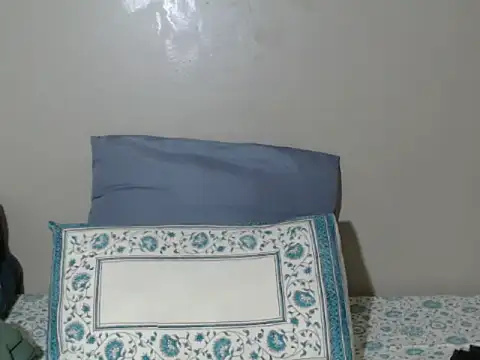 Snapshot of Bubblydollxx chatting on October 2025 10:56:01 AM Bubblydollxx online show from October 2025 10:56:01 AM