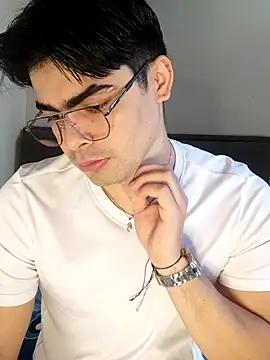 Mason grey online show from November 2025 01:11:01 PM