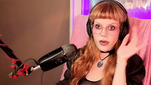 tacodeluxxxe online show from March 2026 02:18:01 AM