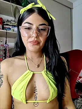 ValeNiitaLuv online show from February 2026 06:29:02 AM