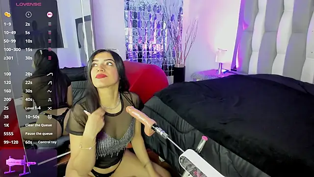 IsaDiiaz online show from October 2025 04:10:01 AM