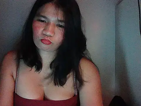 Snapshot of Hot_aya0516 chatting on May 2026 12:11:02 PM Hot aya0516 online show from May 2026 12:11:02 PM