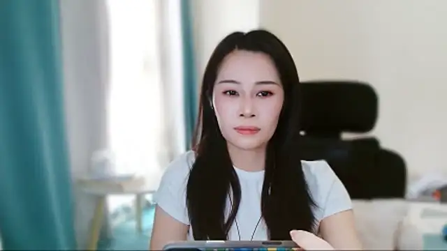 Snapshot of cfxc0317 chatting on April 2026 06:11:02 AM cfxc0317 online show from April 2026 06:11:02 AM