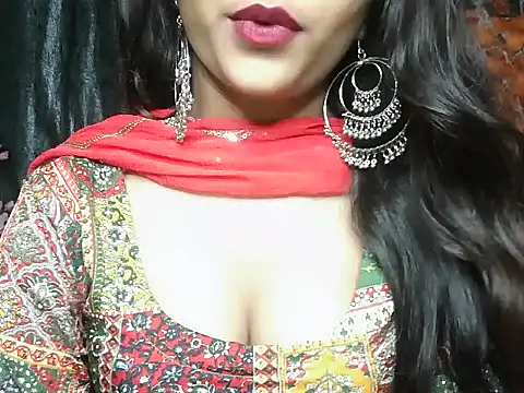 Snapshot of Sweey_Bebo chatting on October 2025 05:33:01 PM Sweey Bebo online show from October 2025 05:33:01 PM