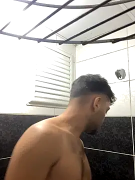 Snapshot of astoperaa chatting on September 2025 04:30:01 PM astoperaa online show from September 2025 04:30:01 PM