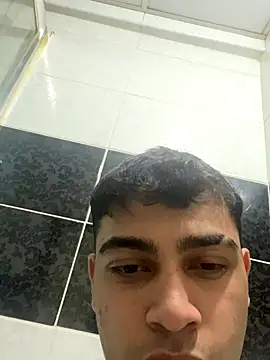 Snapshot of astoperaa chatting on September 2025 04:01:01 PM astoperaa online show from September 2025 04:01:01 PM