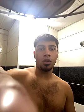 Snapshot of astoperaa chatting on October 2025 04:08:01 PM astoperaa online show from October 2025 04:08:01 PM